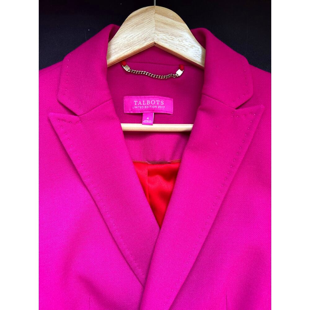 Talbots Women's Special Edition Fuschia Blazer Gold Accents 4 EUC - Picture 2 of 6